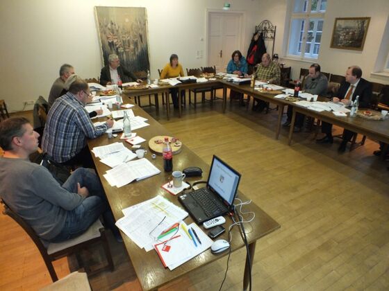 Intensive Diskussionen der SPD-Fraktionen über den Haushalt 2014 - (c) SPD-Stadtratsfraktion Nienburg